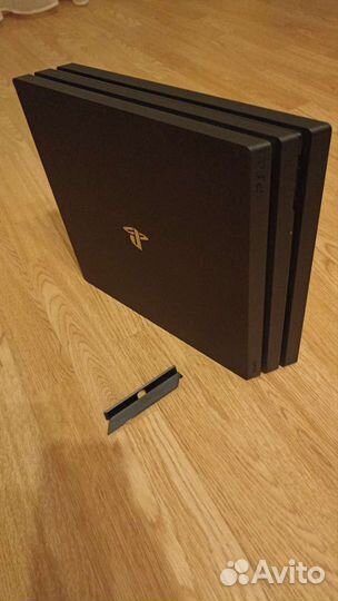 Playstation 4 Pro 1TB