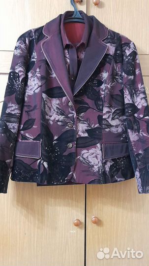 Комплект женской одежды