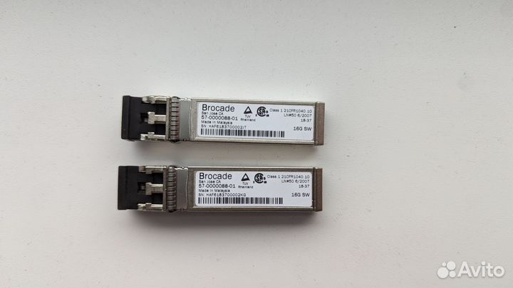 Контроллер Brocade BR-1860 + 2 шт.SFP 16G