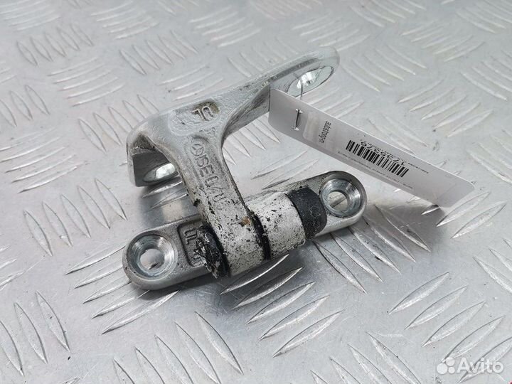 Петля для mercedes-benz CLK-Class (W209)