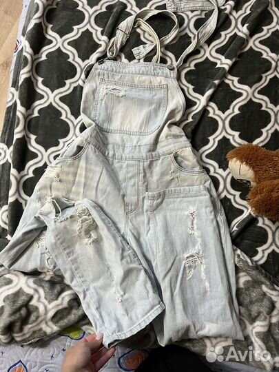 Джинсовый комбинезон