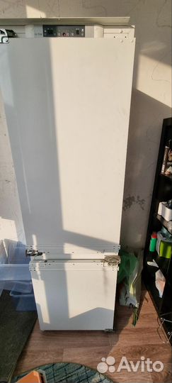 Холодильник на запчасти