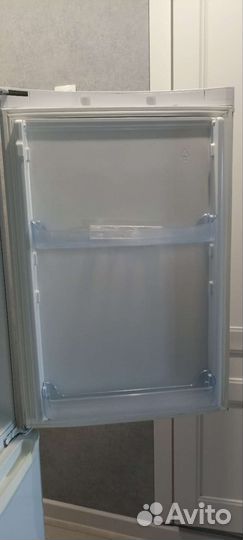 Холодильник бу indesit