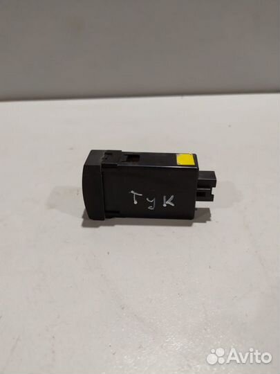 Кнопка подсветки панели птф Hyundai Tucson 2005