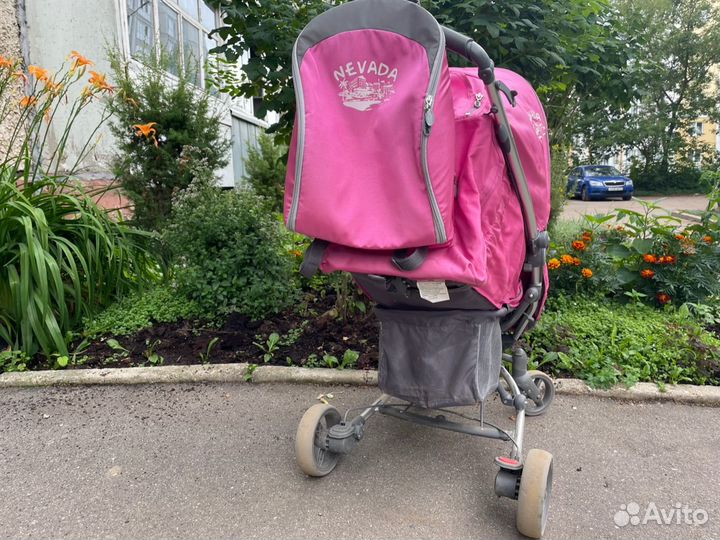 Прогулочная коляска