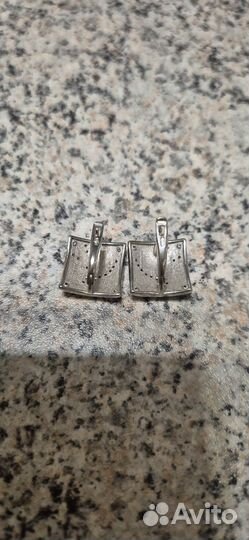 Серьги серебряные с фианитами