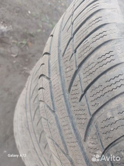 Toyo Hyparadial M912 205/60 R16