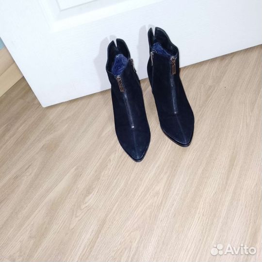 Зимние ботильоны