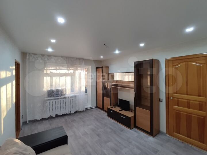 2-к. квартира, 37 м², 5/5 эт.