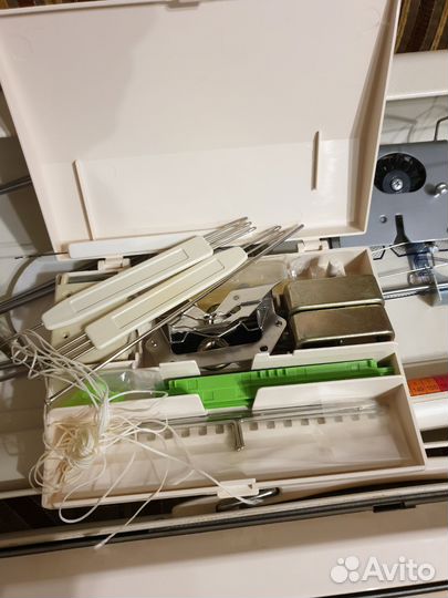 Псков.японские вязальные машины