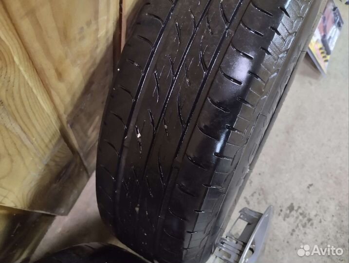 R14 Bridgestone Nextry Ecopia 175/70, PCD 4x100 DIA 52.5
