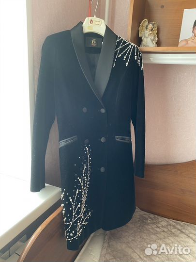 Платье пиджак