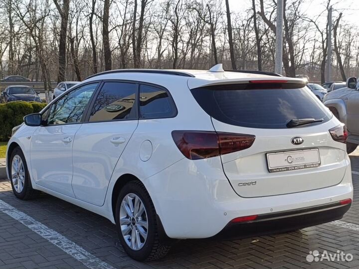 Kia Ceed 1.6 AT, 2018, 70 756 км