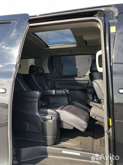 Трансфер на Toyota Alphard