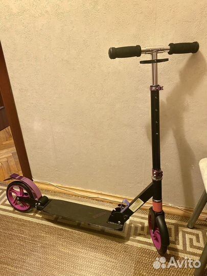 Самокат городской взрослый Roces S15-200A9V