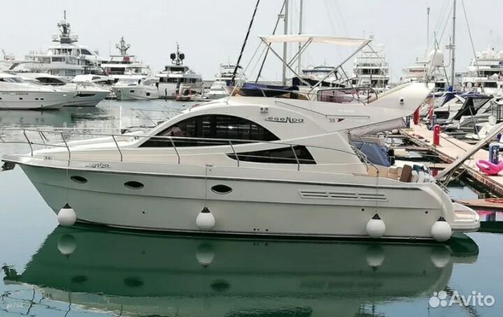 Морские прогулки на яхте легенда в сочи