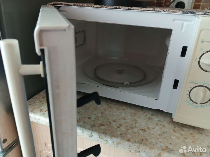 Холодильник бу lg