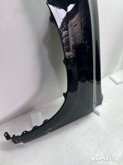 Крыло переднее левое Toyota Land Cruiser prado 150