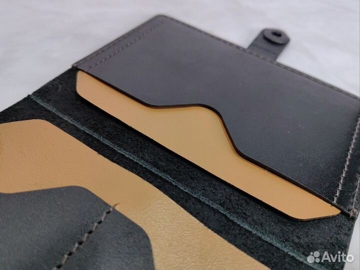 Обложка для паспорта и документов из кожи