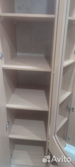 Шкаф распашной с зеркалом бу