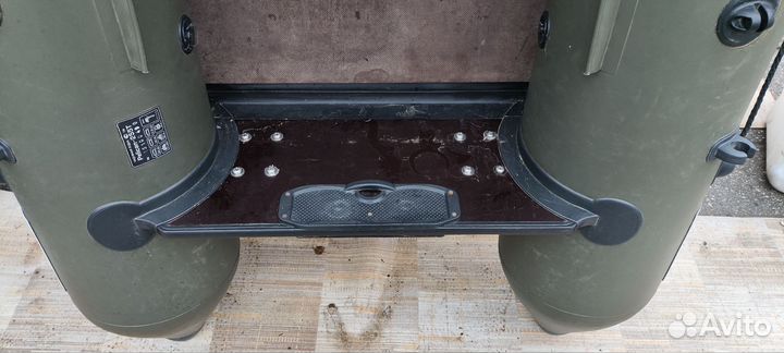 Лодка пвх под мотор Пеликан 255Т