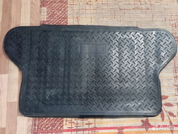 Коврик багажника Chevrolet lacetti