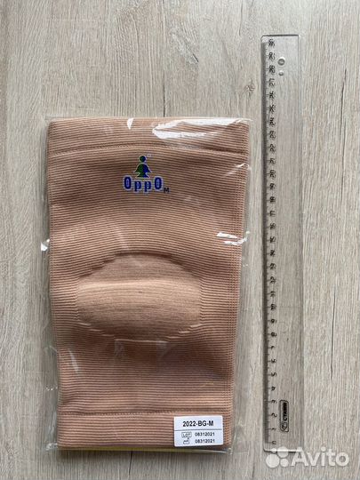 Бандаж на коленный сустав, наколенник