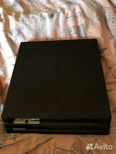 Sony PS4 pro 1tb