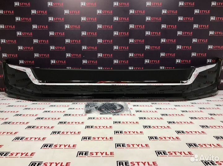 Обвес Toyota Land Cruiser 200 с16г Executive aXajk