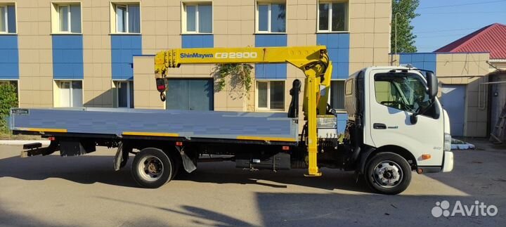 Hino 300 (Dutro) с КМУ, 2018