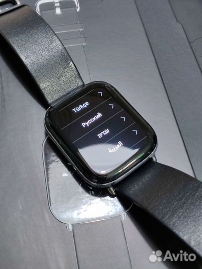 Смарт-часы Amazfit Zepp E Square
