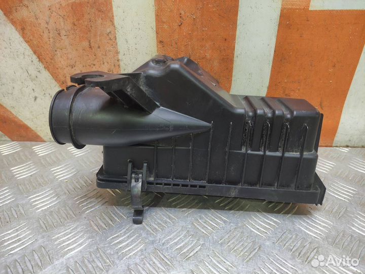 Корпус воздушного фильтра Hyundai Solaris 2