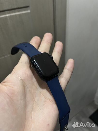 Смарт-часы Apple Watch SE 2023 40мм, dark night