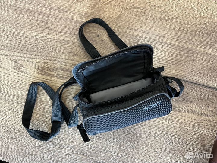 Продам Цифровой фотоаппарат Sony ilce-5000L