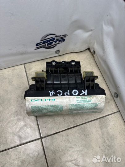 Подушка безопасности пассажира Opel Corsa C Z12XE