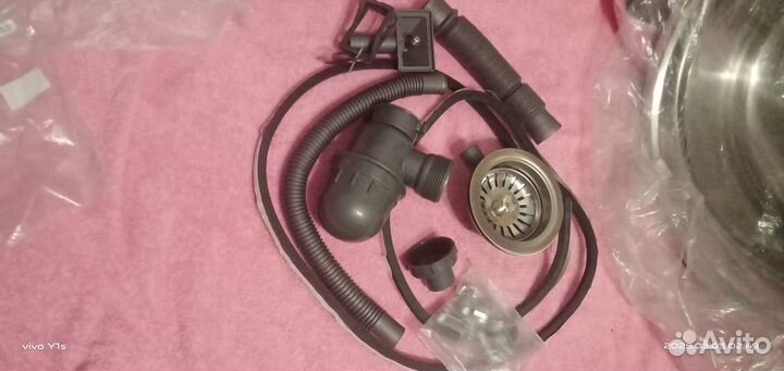 Мойка круглая для кухни из нержавейки