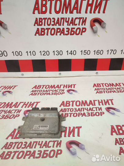 Эбу блок управления Ниссан Тиида 1.8