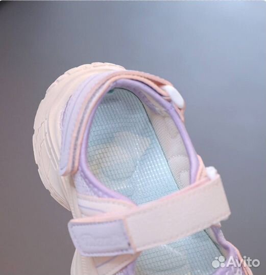 Сандали для девочки 23