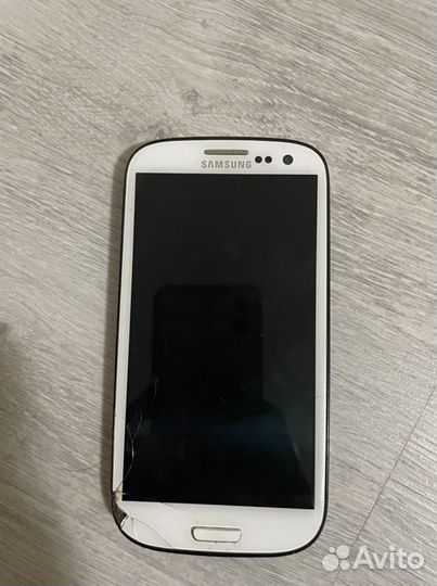 Samsung Galaxy S III 4G GT-I9305, 2/16 ГБ