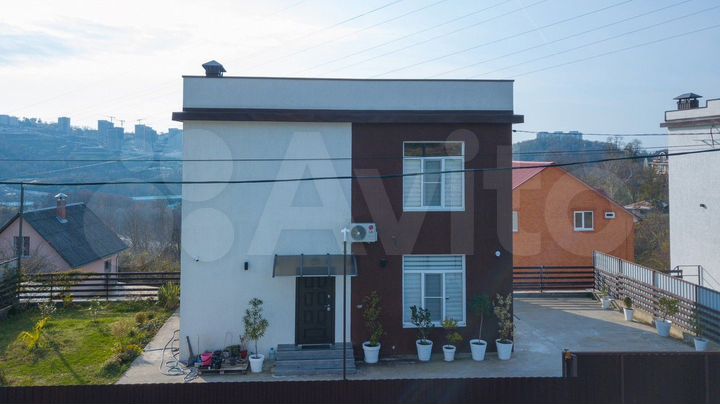 Коттедж 167 м² на участке 5 сот.