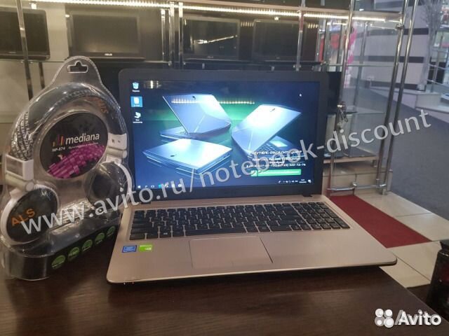 Как новый игровой ноутбук Асус 4GB + GeForce 810M