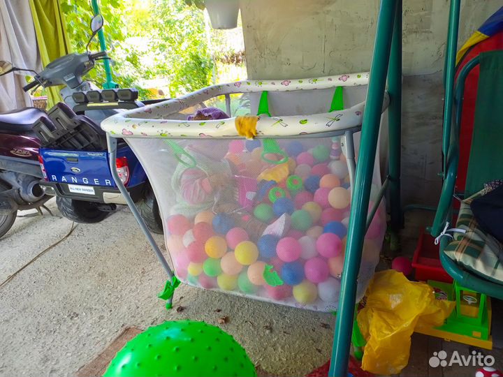 Отдам манеж