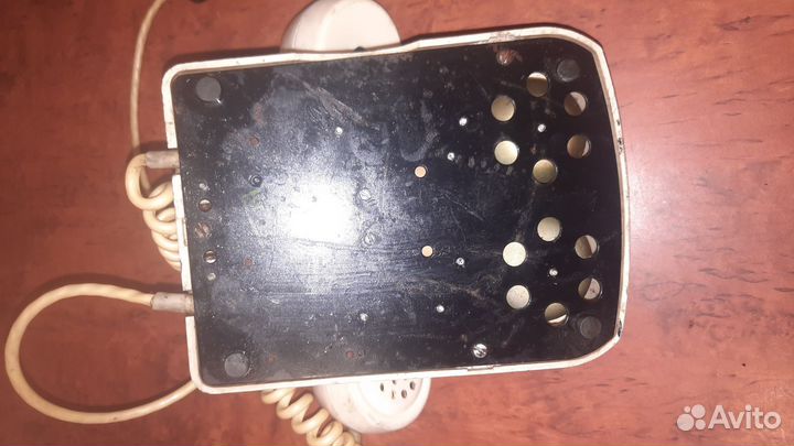 Телефон настольный дисковый