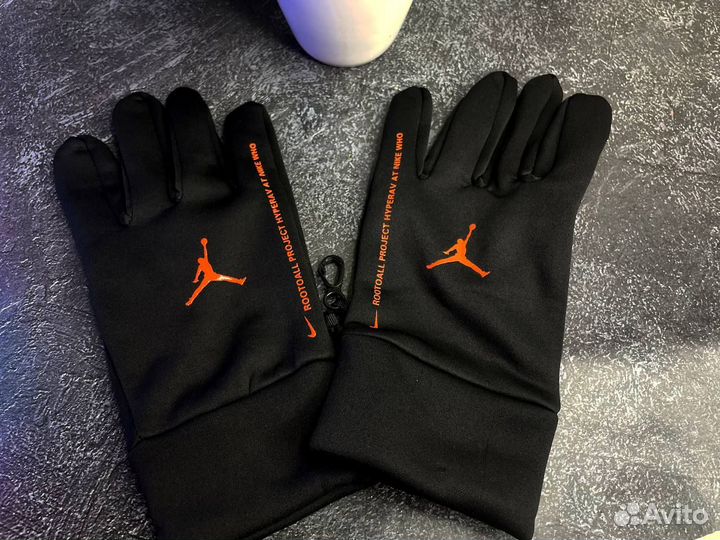 Перчатки Jordan