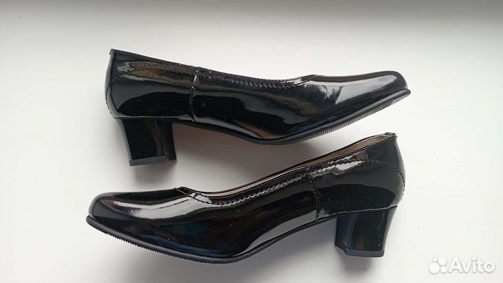 Туфли лакированные 37, 39
