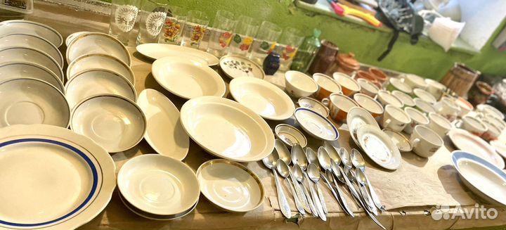 Набор столовой посуды цена за все
