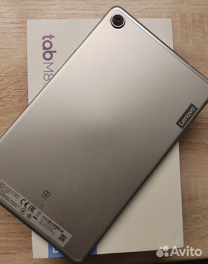 Планшет Lenovo Тab M8 TB-8505F 32GB Wi-Fi