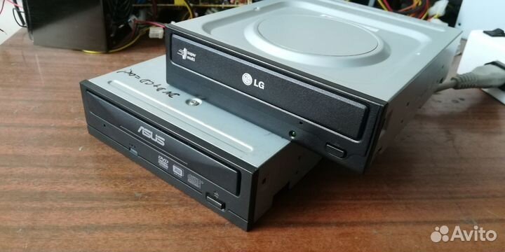 Приводы CD, CD-RW, DVD-RW
