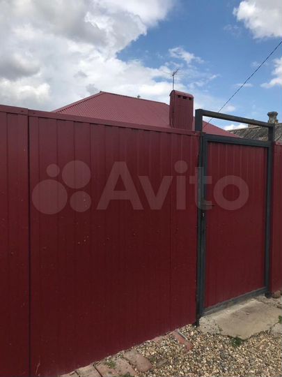 Дом 53 м² на участке 8,5 сот.