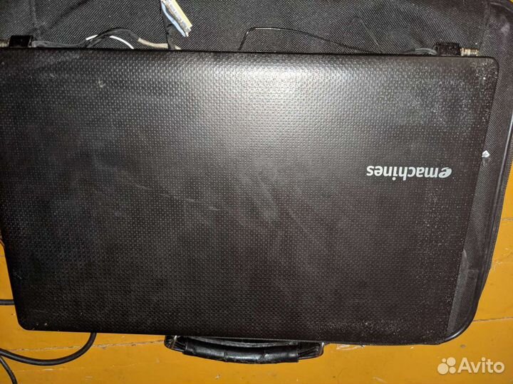 Дисплей для ноутбука